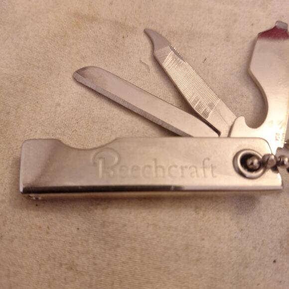 Beechcraft Vintage Nail File, Knife, Bottle Opener, Screwdriver Keychain - Picture 2 of 4